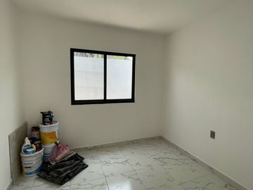 Estrena casa con alberca