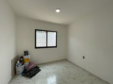 Estrena casa con alberca