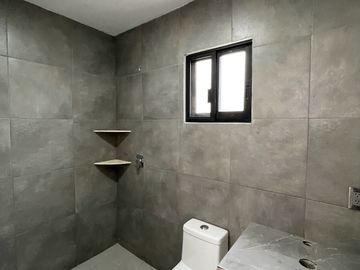 Estrena casa con alberca