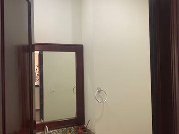 DEPARTAMENTO EN RENTA EN BOSQUE REAL AMUEBLADO (