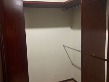 DEPARTAMENTO EN RENTA EN BOSQUE REAL AMUEBLADO (