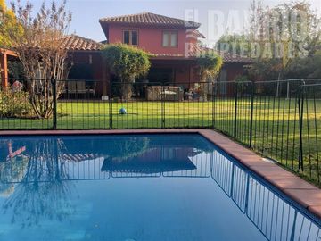 Casa en Venta en Chicureo / Piedra Roja