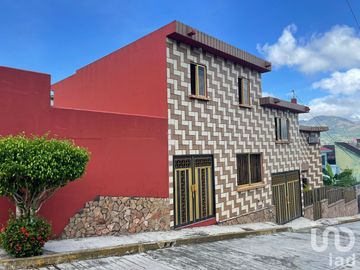 Residencia En Venta en Santiago Tuxtla; Veracruz.