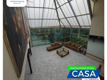 VENTA CASA DE LUJO 2 PISOS URB LOS GRANADOS SANTIAGO DE SURCO