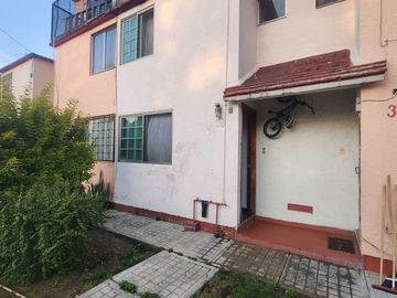 Casa en venta en Residencial  Dalias IV coacalco