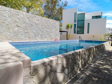 Casa en Venta por Mariano Otero, Zapopan Jalisco.