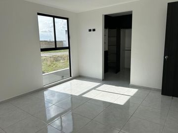 Casa en Venta, Fraccionamiento Punta del Sol, Puebla