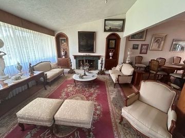 CASA EN VENTA EN JARDINES DEL PEDREGAL