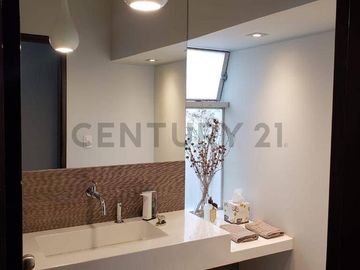 MODERNA CASA EN CASUARINAS SUR - SURCO