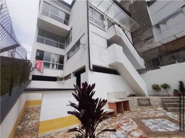 VENTA CASA CON 5 RENTA VERSALLES MANIZALES | CASA COMERCIAL