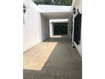 CASA - BARRIO CALIMA - CALI