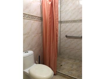 CASA - BARRIO CALIMA - CALI