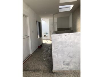 CASA - BARRIO CALIMA - CALI
