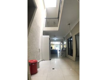 CASA - BARRIO CALIMA - CALI