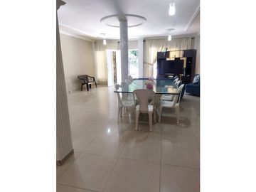 CASA - BARRIO CALIMA - CALI
