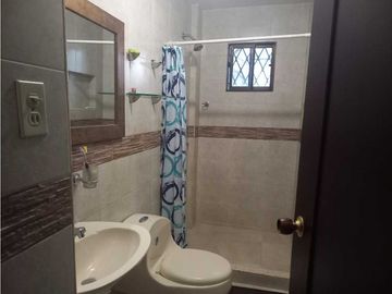 Vendo Boston  Casa  Conjunto