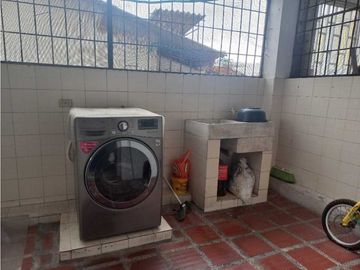 Vendo Boston  Casa  Conjunto