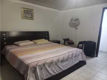 Vendo Boston  Casa  Conjunto