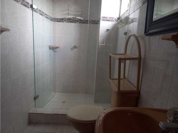 Vendo Boston  Casa  Conjunto