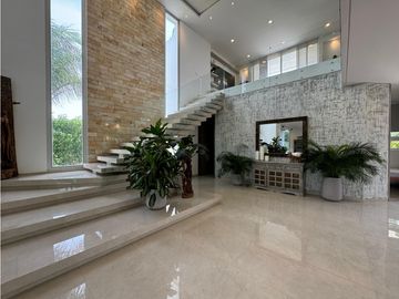 VENTA Casa en Zona Norte, Manzanillo del Mar, Condominio Palma Real