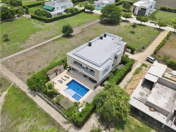 VENTA Casa en Zona Norte, Manzanillo del Mar, Condominio Palma Real