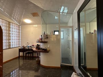 CASA EN VENTA LOMAS DEL VALLE SAN PEDRO