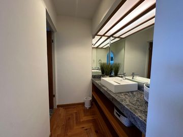 CASA EN VENTA LOMAS DEL VALLE SAN PEDRO