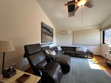 CASA EN VENTA LOMAS DEL VALLE SAN PEDRO