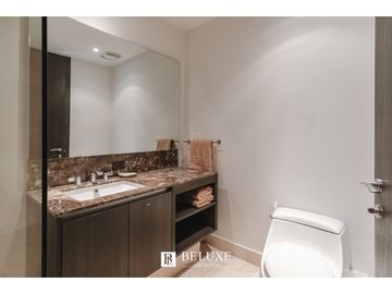 VENDO O ALQUILO APARTAMENTO EN PH TOC/TRUMP/JW MARRIOT (1)
