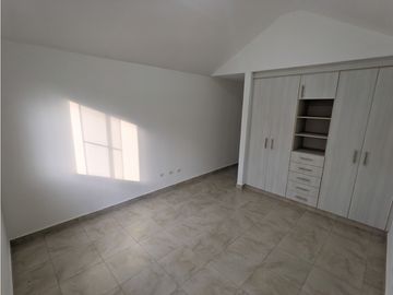 VENDO CASA VACAMONTE PH PLAYA DORADA  4 REC LB