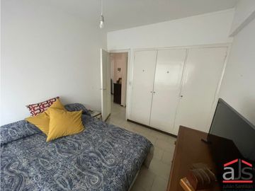 Venta departamento de dos ambientes a la calle!!!!