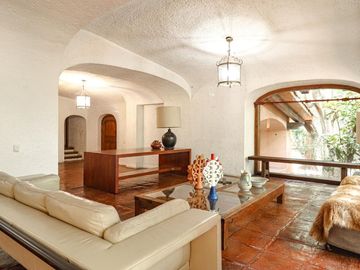 Casa Sola en Pedregal de las Fuentes Jiutepec - M2AI-688-Cs
