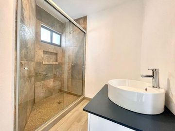 Casa en Fraccionamiento en Lomas de Ahuatlán Cuernavaca - M2AI-665-Fr