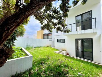 Casa en Fraccionamiento en Lomas de Ahuatlán Cuernavaca - M2AI-665-Fr
