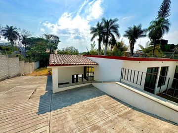 Casa Sola en Pedregal de las Fuentes Jiutepec - M2AI-752-Cs