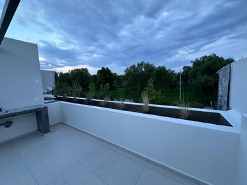 Casa de lujo en Privanza, Solares en Venta