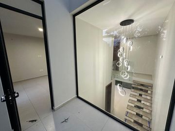 Casa de lujo en Privanza, Solares en Venta