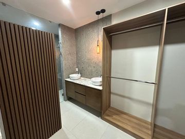 Casa de lujo en Privanza, Solares en Venta