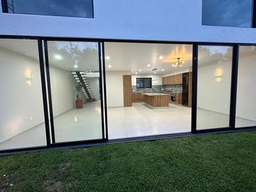 Casa de lujo en Privanza, Solares en Venta