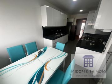 Exclusivo Penthouse con Terraza con Amplio Jardín