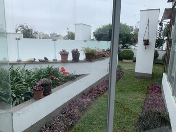 Exclusivo Penthouse con Terraza con Amplio Jardín