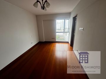 Exclusivo Penthouse con Terraza con Amplio Jardín