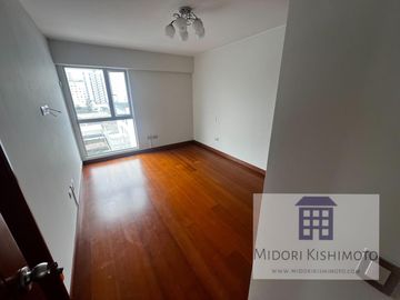 Exclusivo Penthouse con Terraza con Amplio Jardín