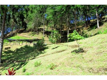 venta o arriendo Casa finca con 700 m2,  en el retiro