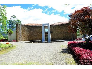 venta o arriendo Casa finca con 700 m2,  en el retiro