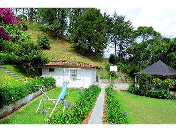 venta o arriendo Casa finca con 700 m2,  en el retiro