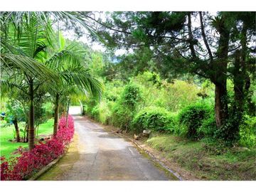 venta o arriendo Casa finca con 700 m2,  en el retiro