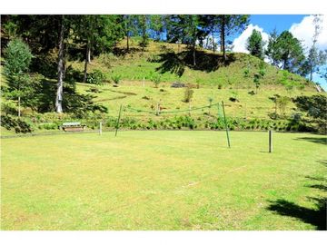 venta o arriendo Casa finca con 700 m2,  en el retiro