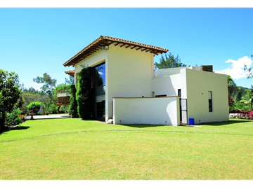 venta o arriendo Casa finca con 700 m2,  en el retiro