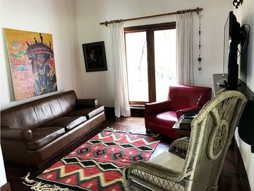 CASA CAMPESTRE EN CONJUNTO CERRADO EN LA VIA SAN ANTONIO LA CEJA.